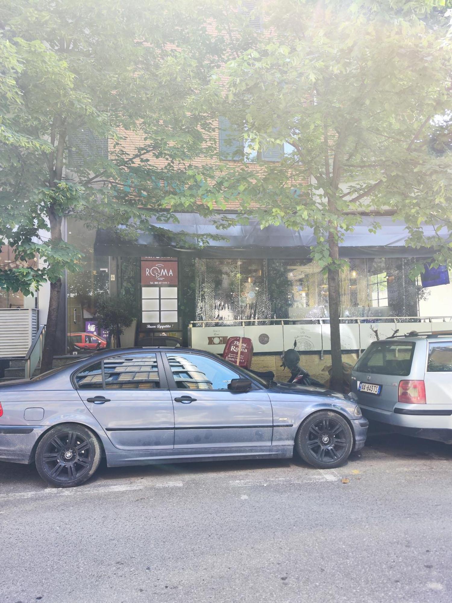 The Best Guesthouse In 티라나 외부 사진